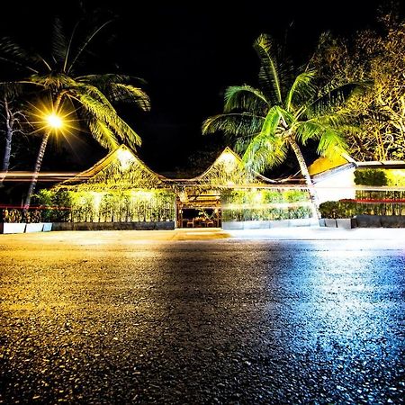 Rawai View Beachfront Buitenkant foto